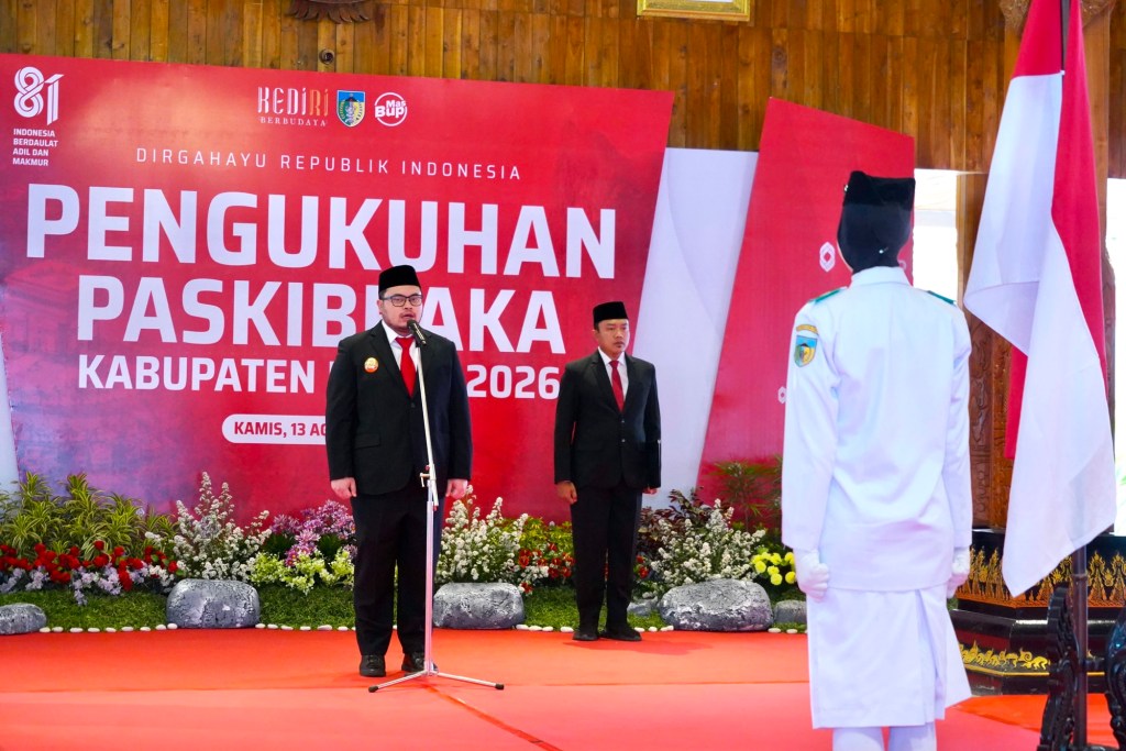 Kukuhkan Paskibraka, Mas Dhito : Jadilah Contoh dan Jaga Ideologi&nbsp;Pancasila