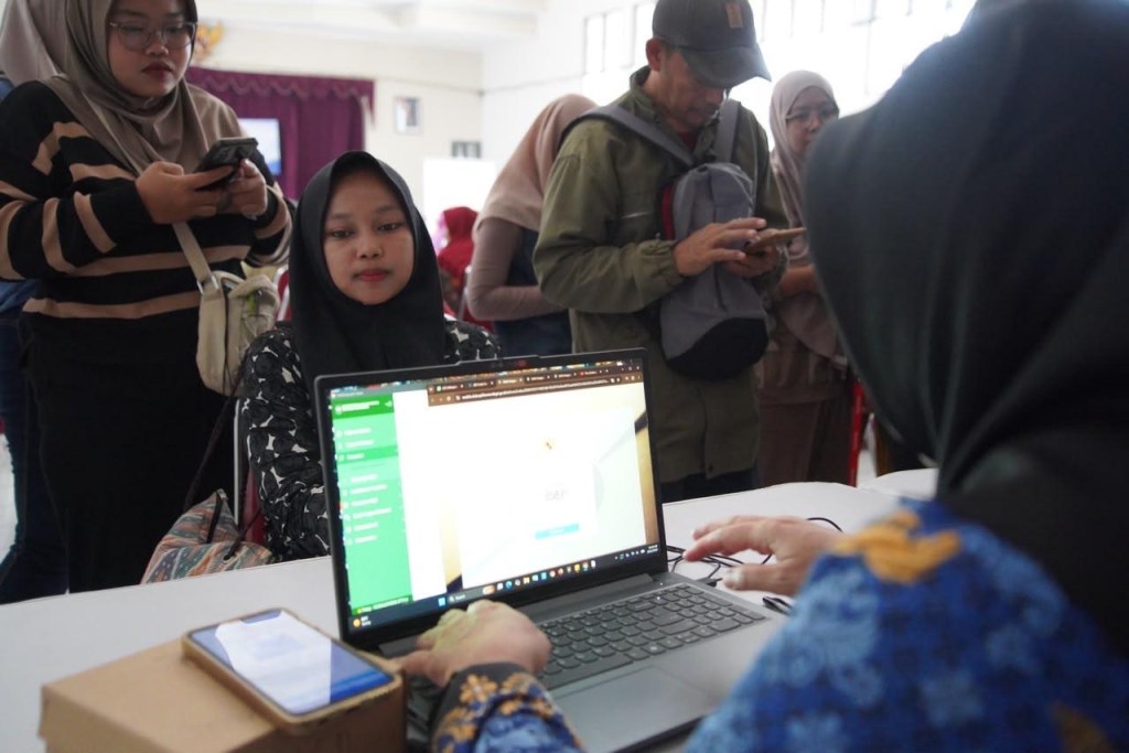 Siapkan Agen Perlinsos, Mas Dhito Dorong Percepatan Aktivasi&nbsp;IKD